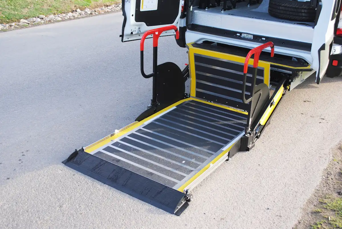 Wheelchair Lifts Underfloor Block 1